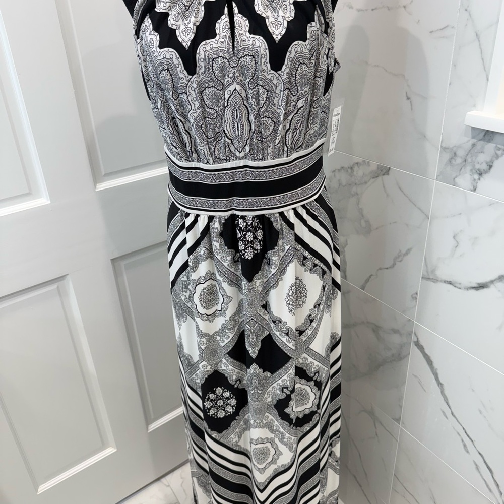 London Times Black and White Maxi Dress